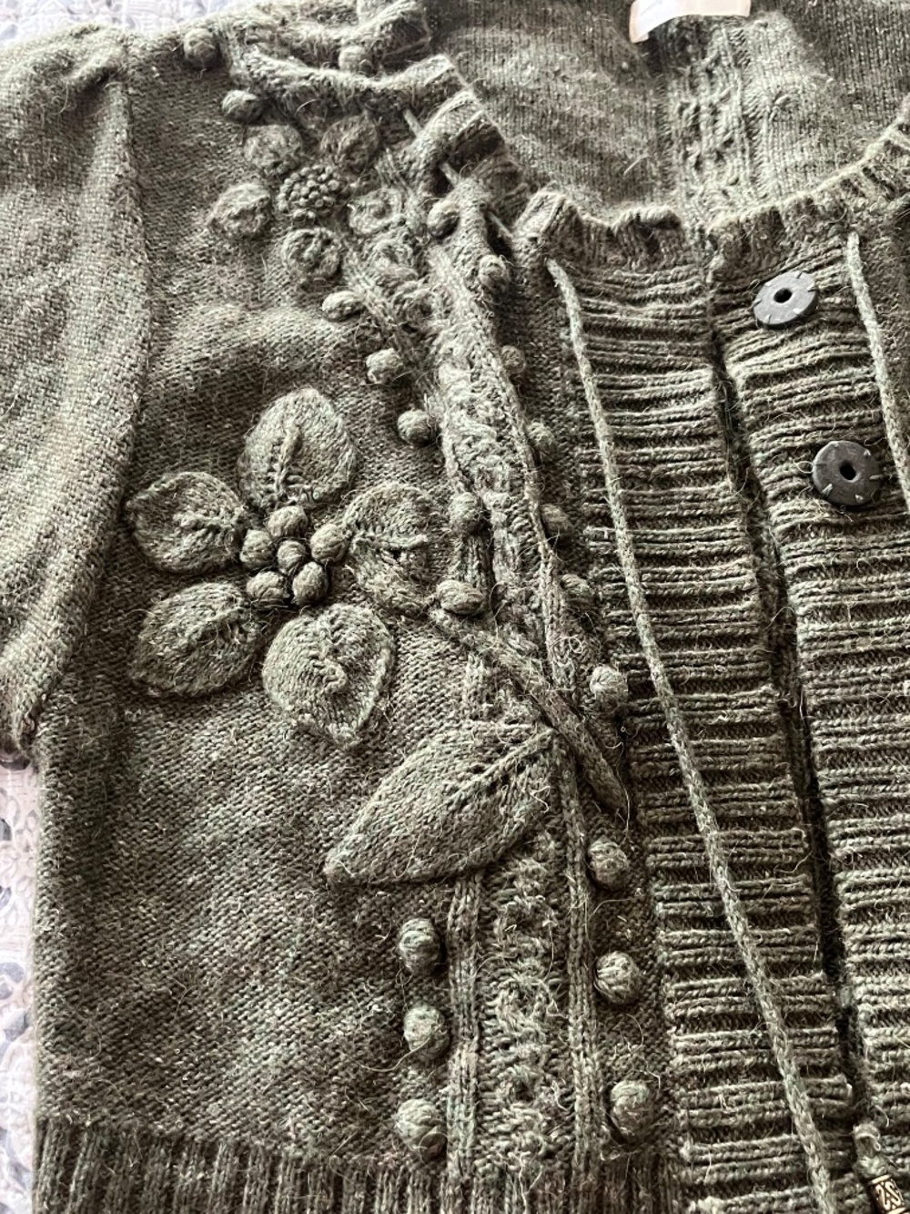 Vtg Sleeping on Snow Olive Green Floral Cropped Cardigan Sz M Cottagecore Fairy - Picture 2 of 11
